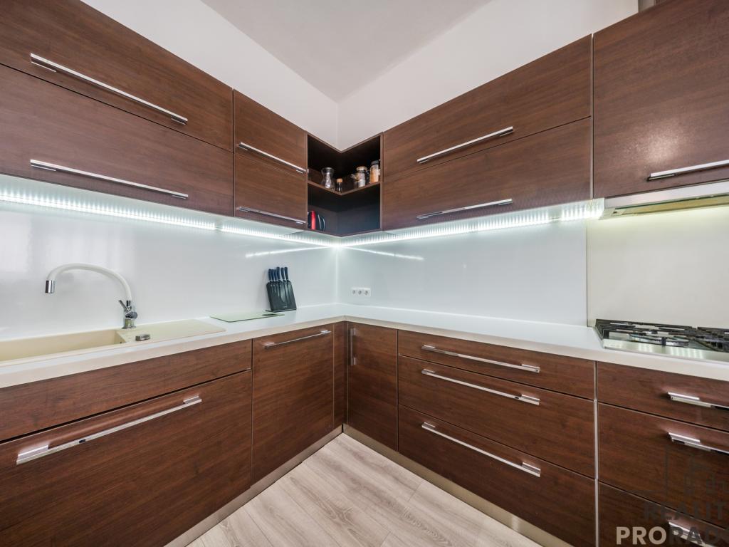 Prodej domu 242 m2