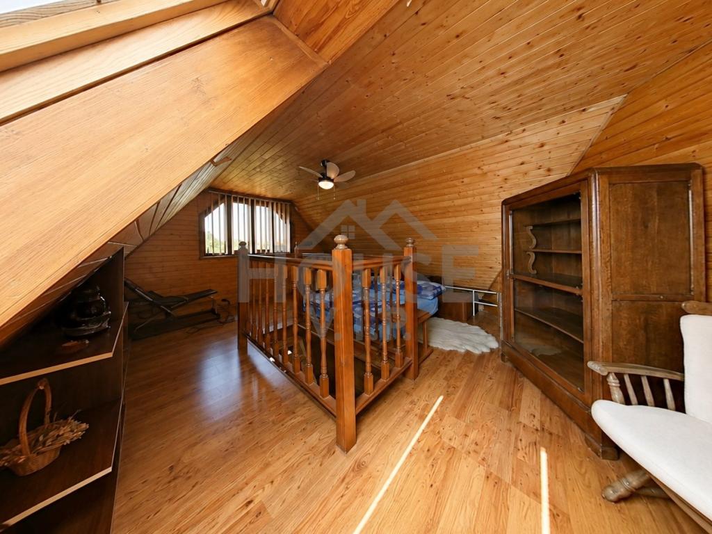 Prodej domu 50 m2, Kněževes – náhled fotky 7