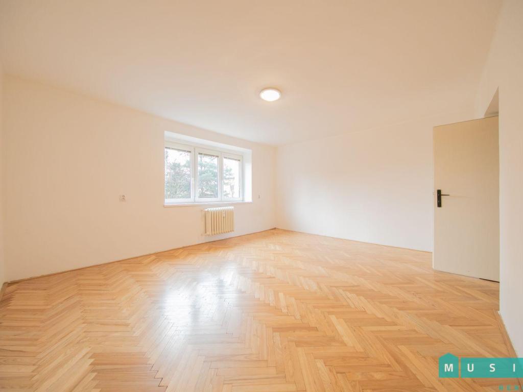 Pronájem bytu 2+1 65 m2