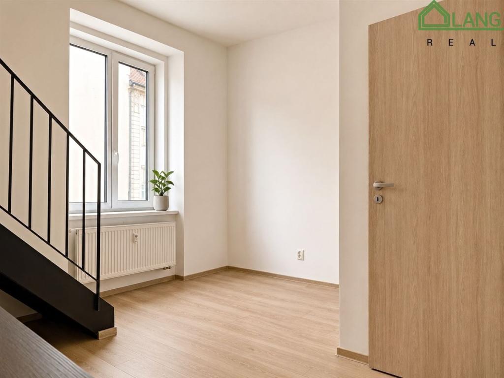 Pronájem bytu 2+kk 50 m2