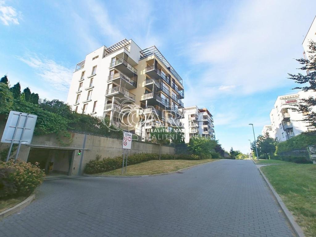 Pronájem bytu 2+kk 63 m2