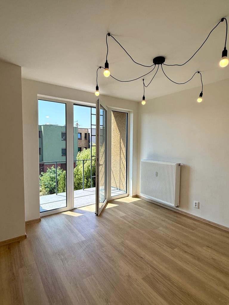 Pronájem bytu 3+kk 70 m2
