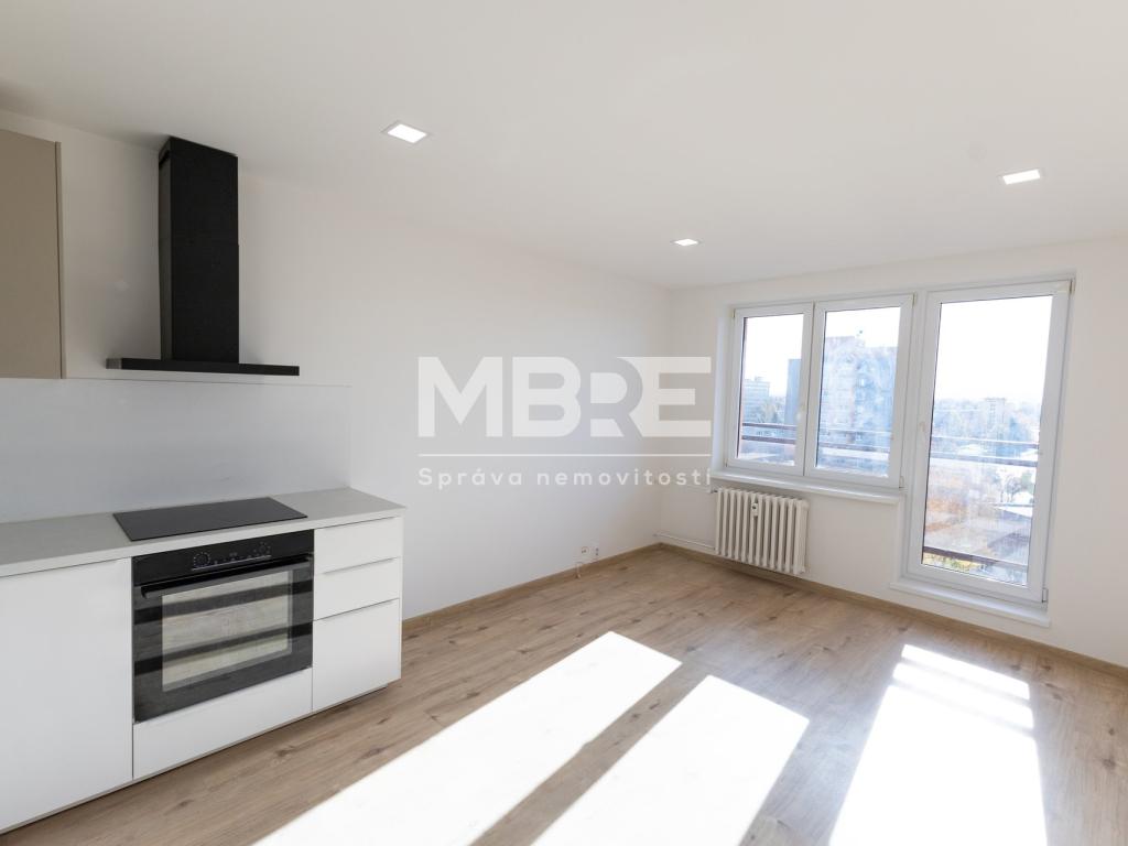 Pronájem bytu 1+kk 30 m2