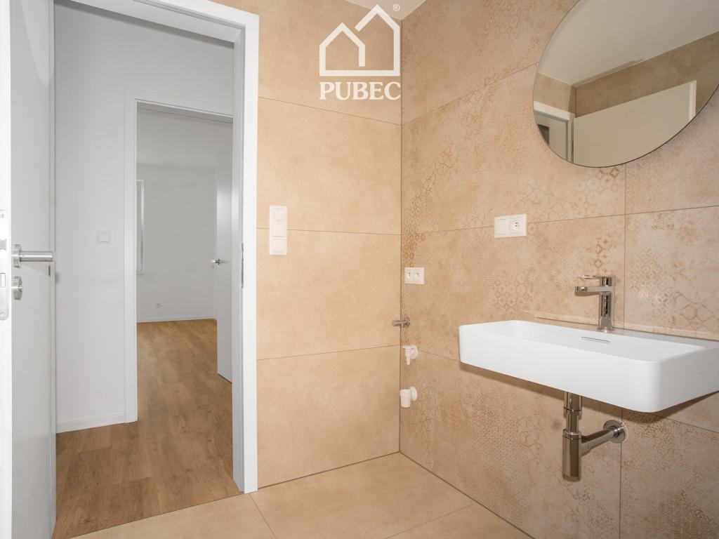 Pronájem bytu 2+kk 68 m2
