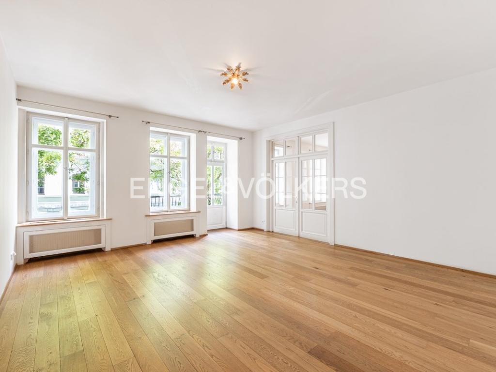 Pronájem bytu 5+1 141 m2