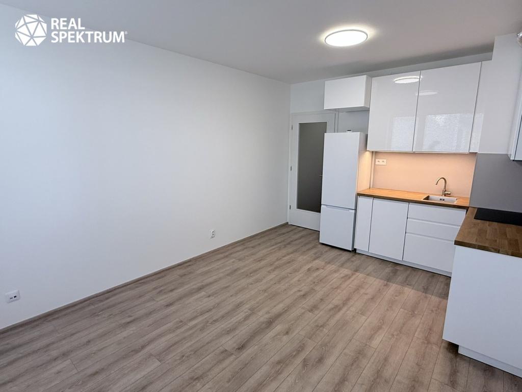 Pronájem bytu 1+kk 27 m2