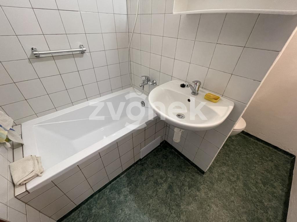 Byt 2+1 – Zlín, Jižní Svahy, Mladcová – pohled 3