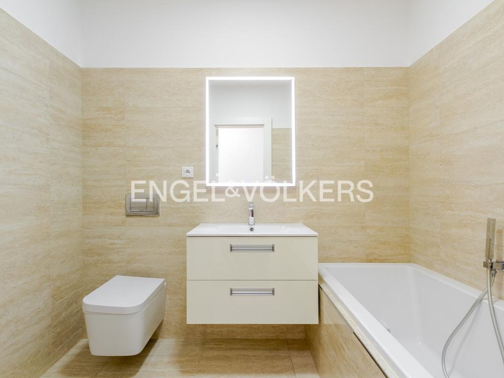 Pronájem bytu 1+kk 38 m2