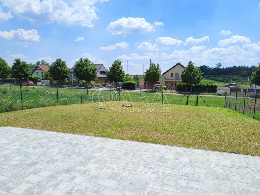 Pronájem bytu 4+kk 106 m2, Vysoký Újezd – náhled fotky 17