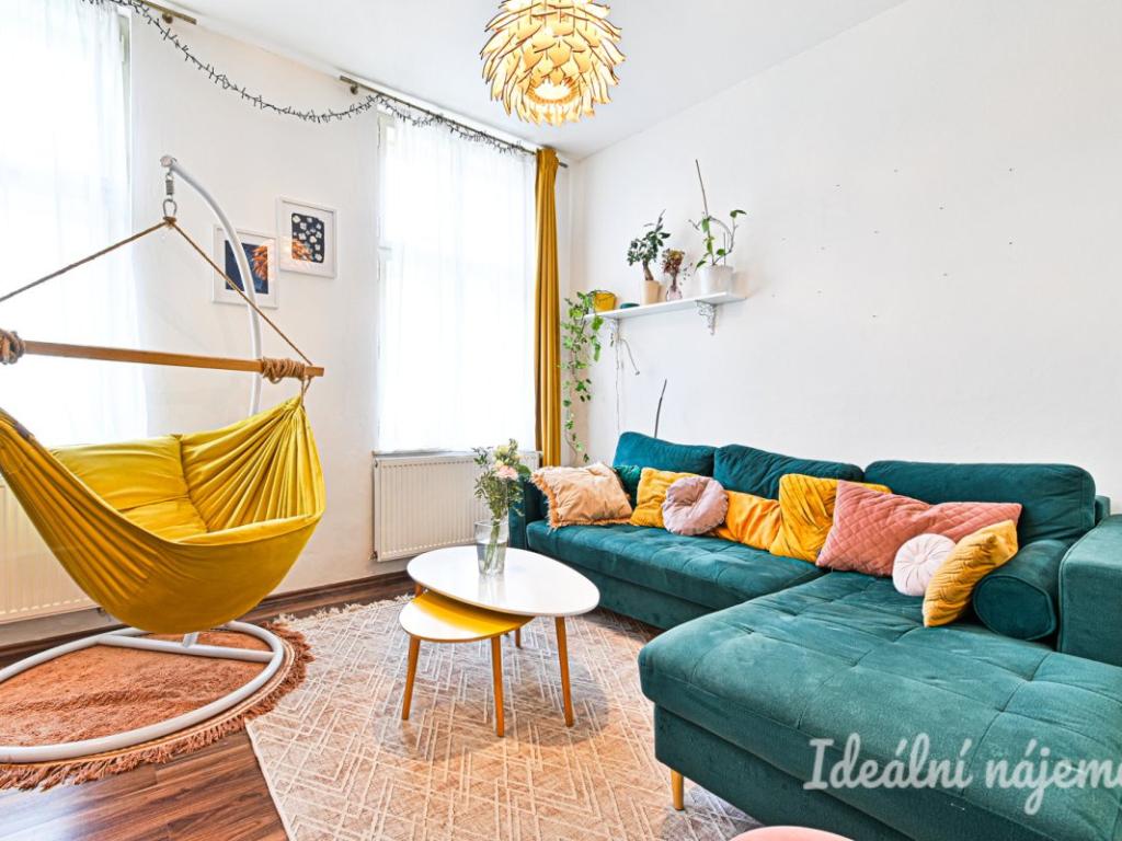 Pronájem bytu 2+kk 60 m2