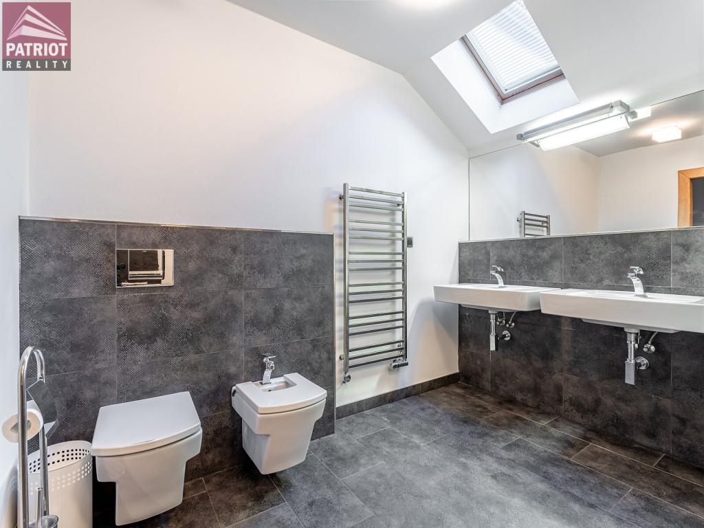 Pronájem domu 480 m2