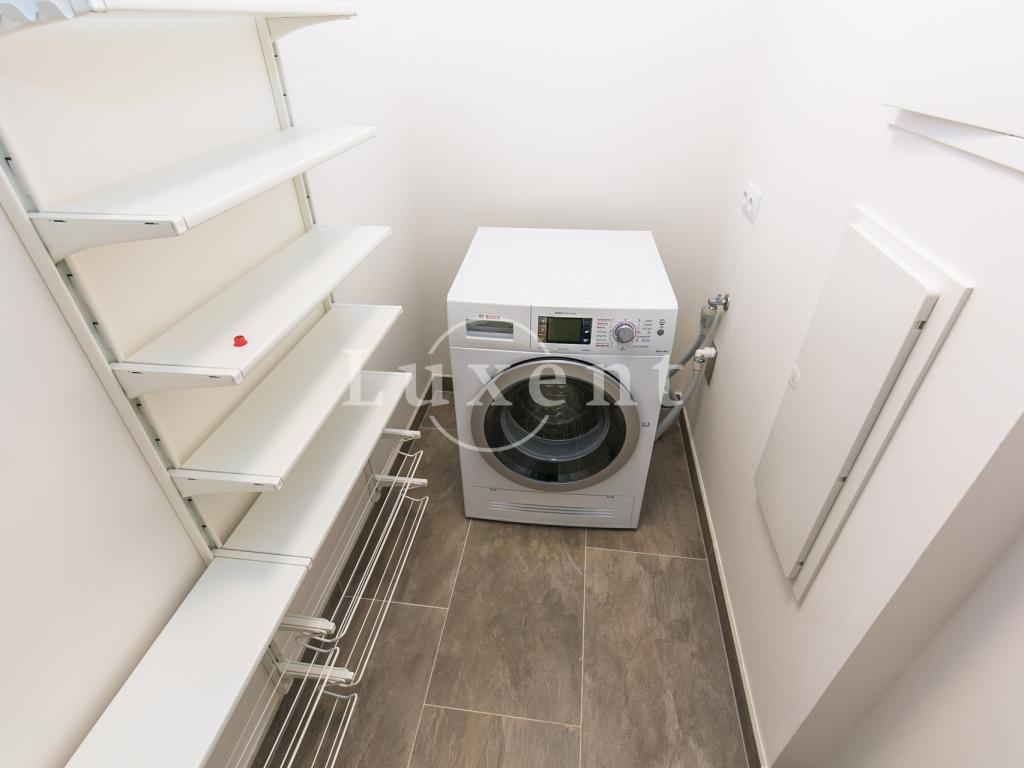 Pronájem bytu 2+kk 58 m2, Praha – náhled fotky 13
