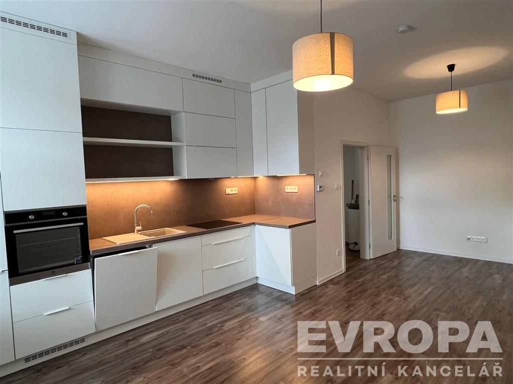 Pronájem bytu 2+kk 43 m2