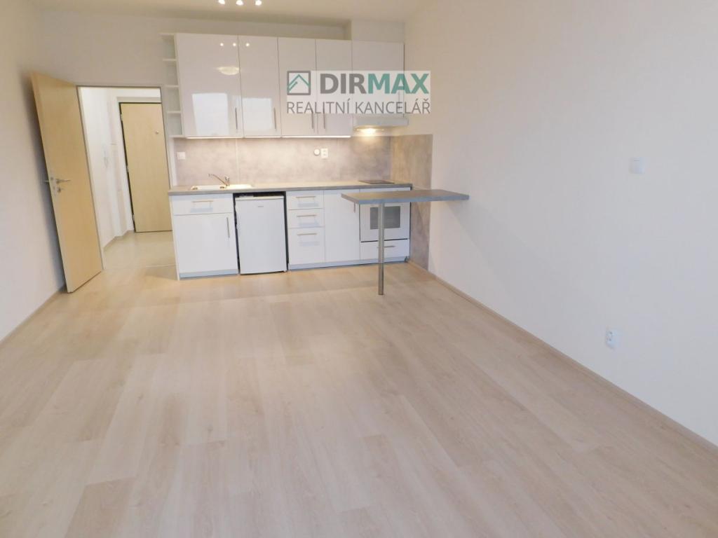 Pronájem bytu 1+kk 34 m2