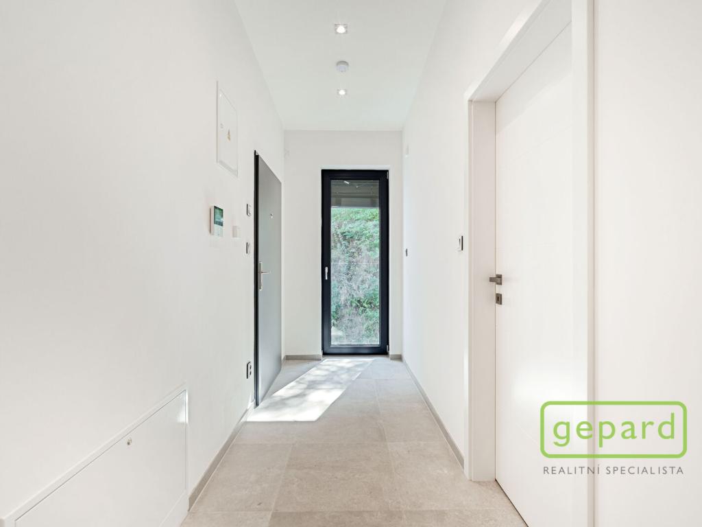 Prodej bytu 3+kk 92 m2, Praha – náhled fotky 12