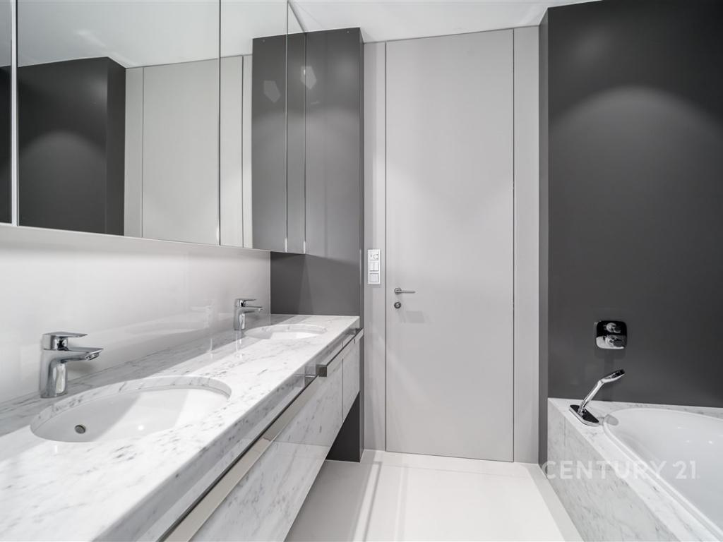 Pronájem bytu 3+kk 137 m2, Praha – náhled fotky 10