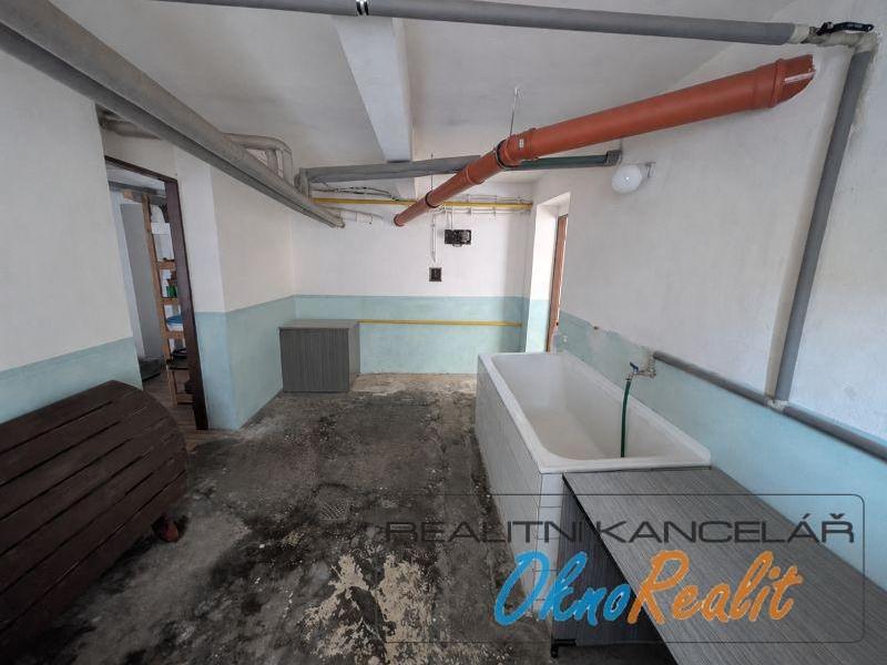 Prodej bytu atypický 200 m2, Přerov – náhled fotky 31