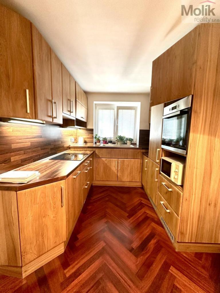 Pronájem bytu 2+1 56 m2