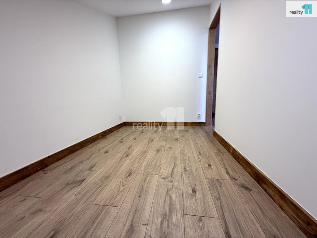 Prodej bytu 2+kk 81 m2, Karlovy Vary – náhled fotky 14