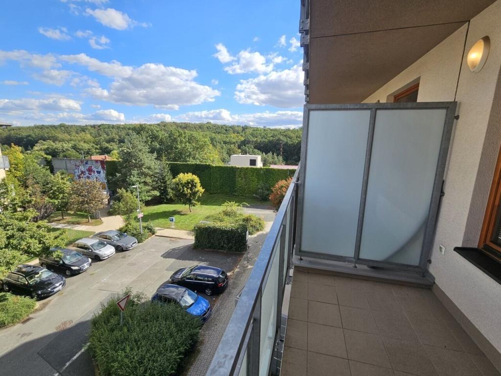 Pronájem bytu 2+kk 65 m2, Praha – náhled fotky 27
