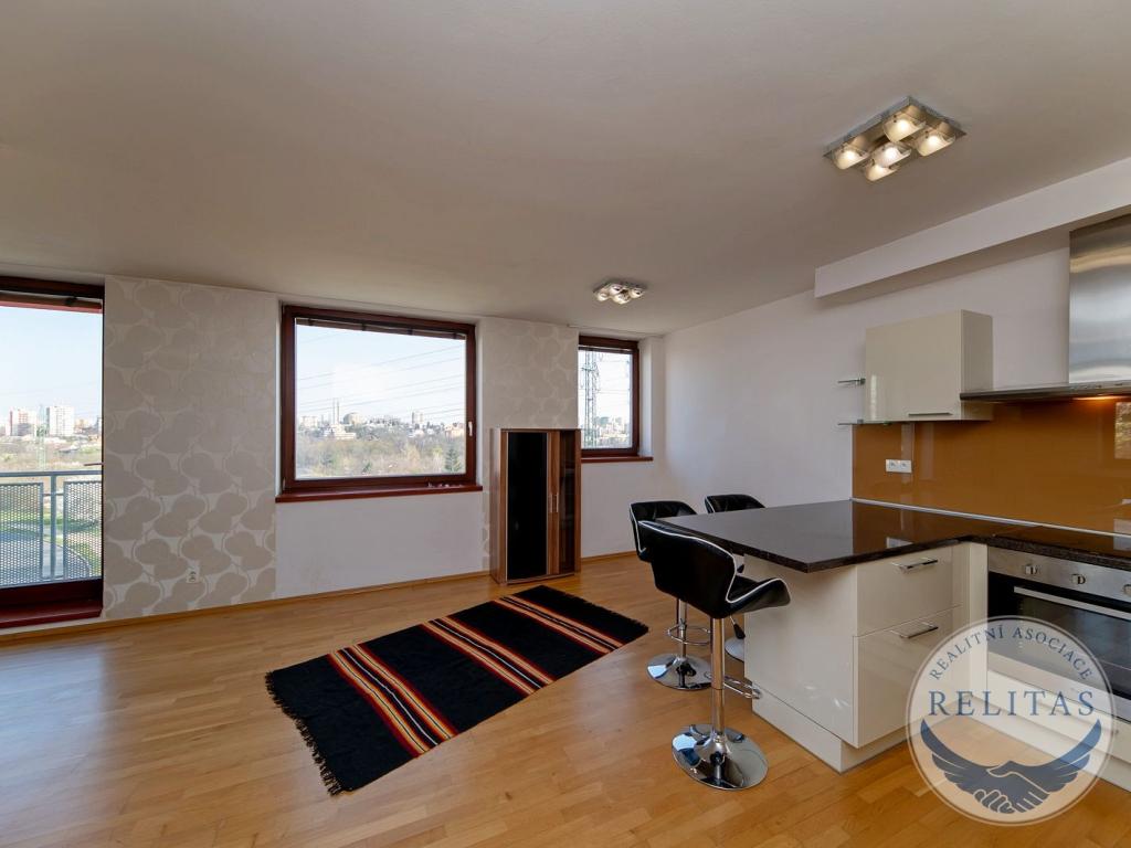 Pronájem bytu 3+kk 93 m2