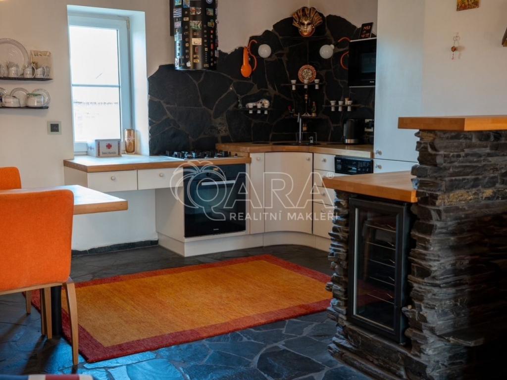 Prodej bytu atypický 99 m² – pohled 3