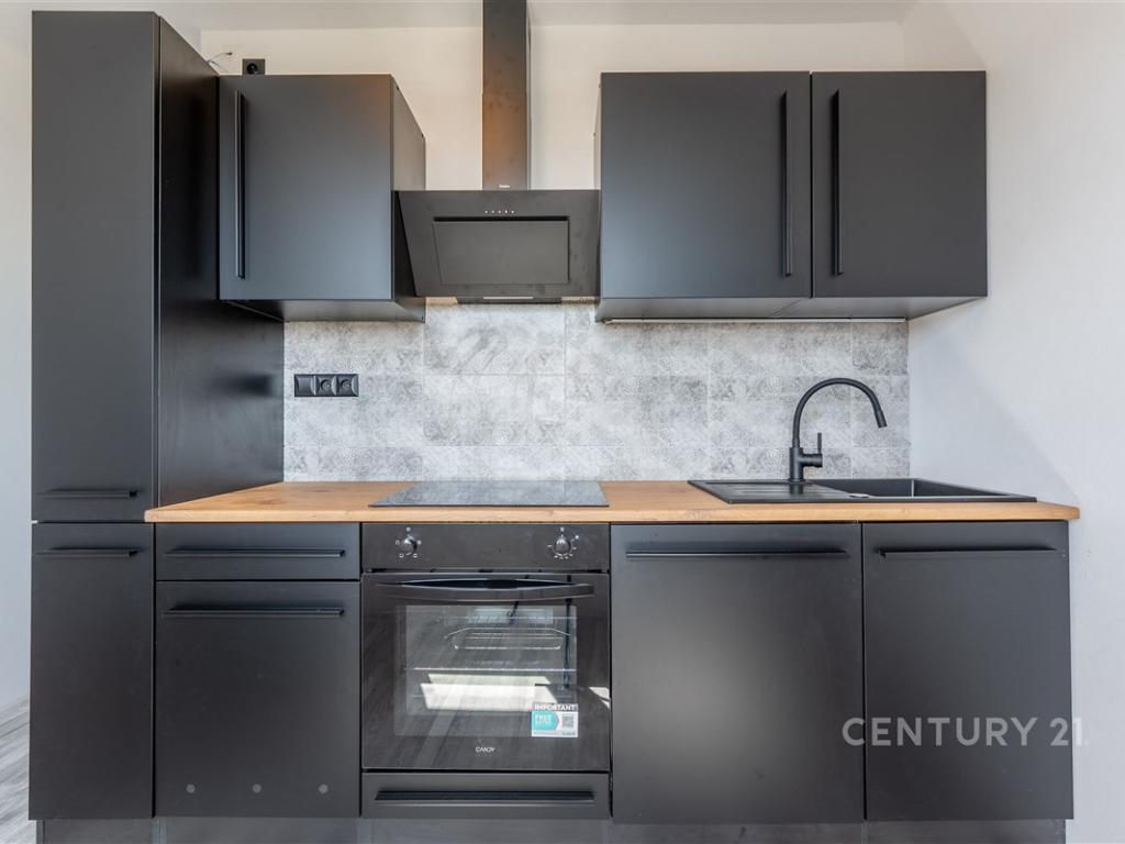 Pronájem bytu 2+1 52 m2
