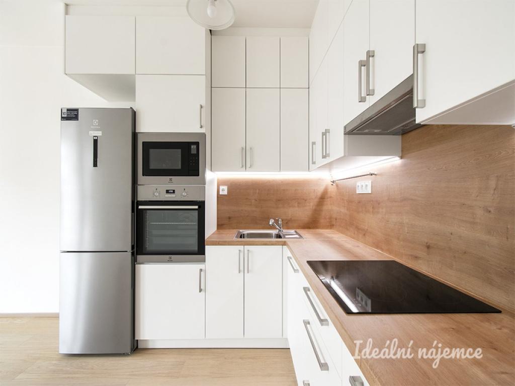 Pronájem bytu 2+kk 52 m2