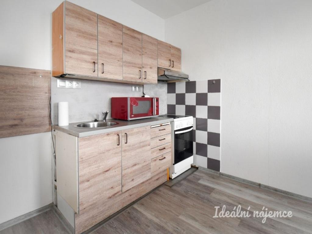 Pronájem bytu 1+kk 30 m2