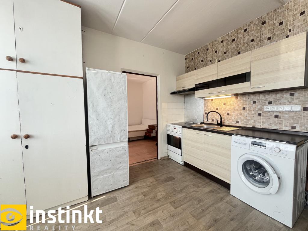 Pronájem bytu 1+1 37 m2