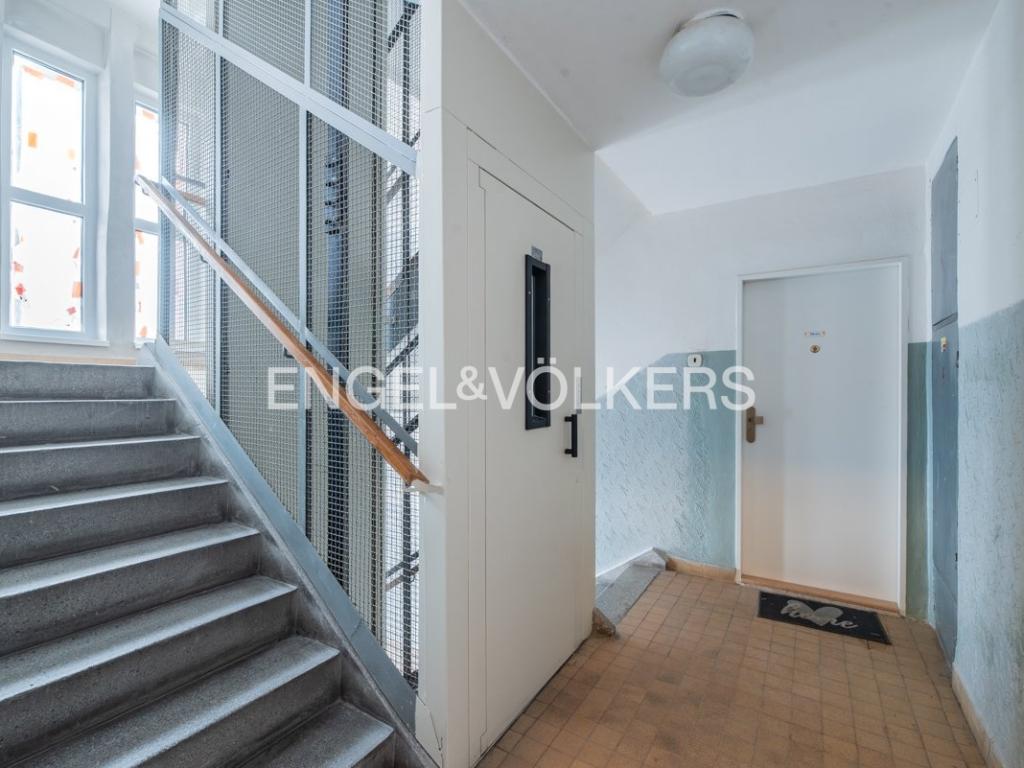 Prodej bytu 4+kk 72 m2, Praha – náhled fotky 12