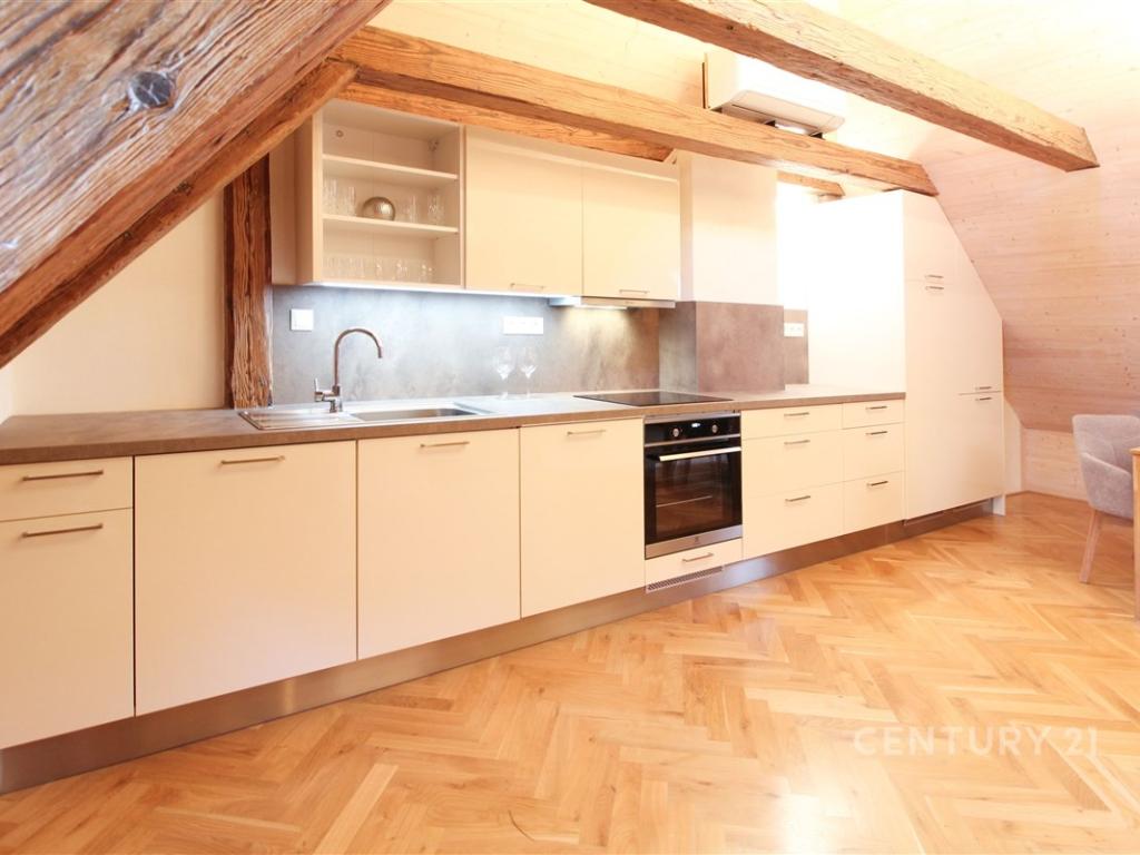 Pronájem bytu 2+kk 73 m2