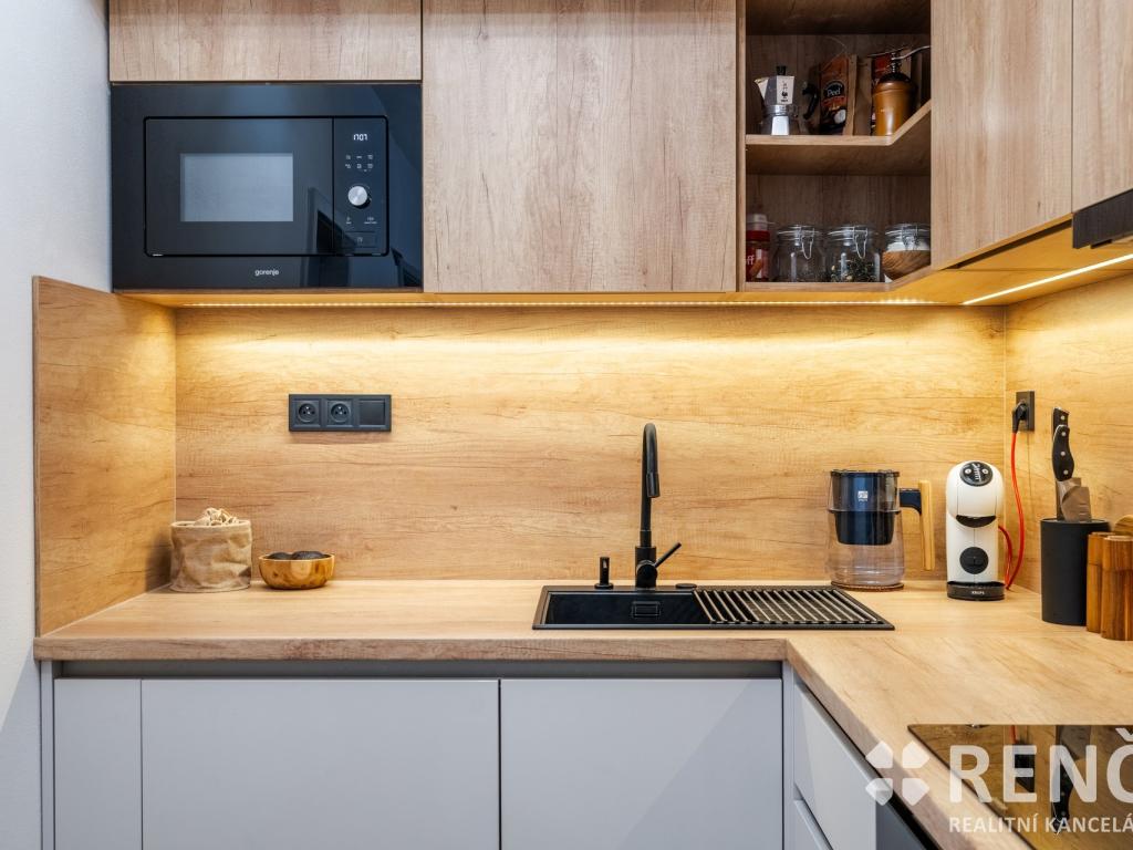 Pronájem bytu 3+kk 59 m2