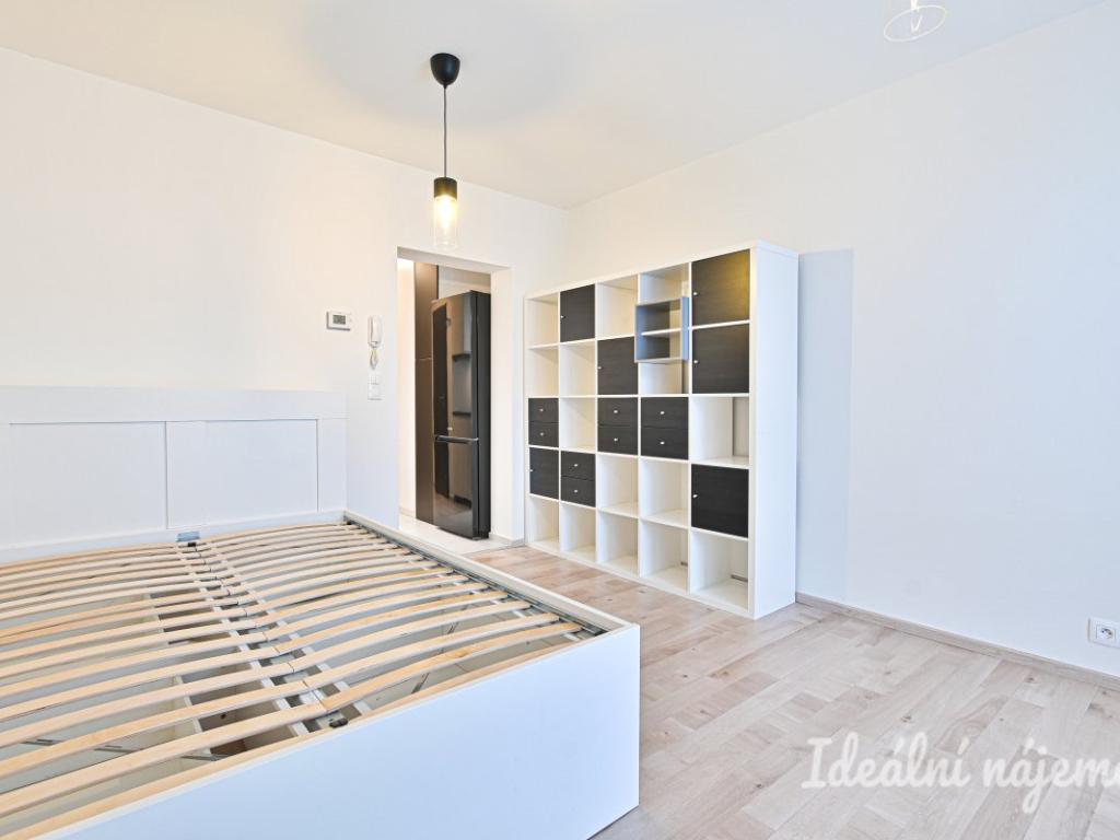 Pronájem bytu 1+1 24 m2