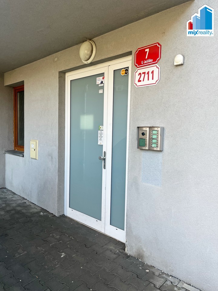 Pronájem bytu 2+kk 44 m2