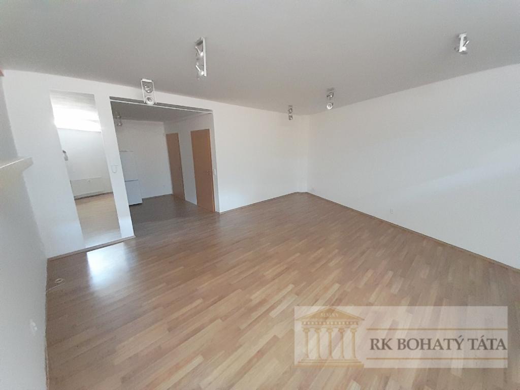 Pronájem bytu 1+kk 46 m2