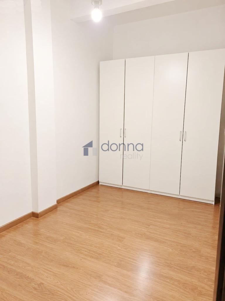 Pronájem bytu 4+kk 140 m2, Praha – náhled fotky 12