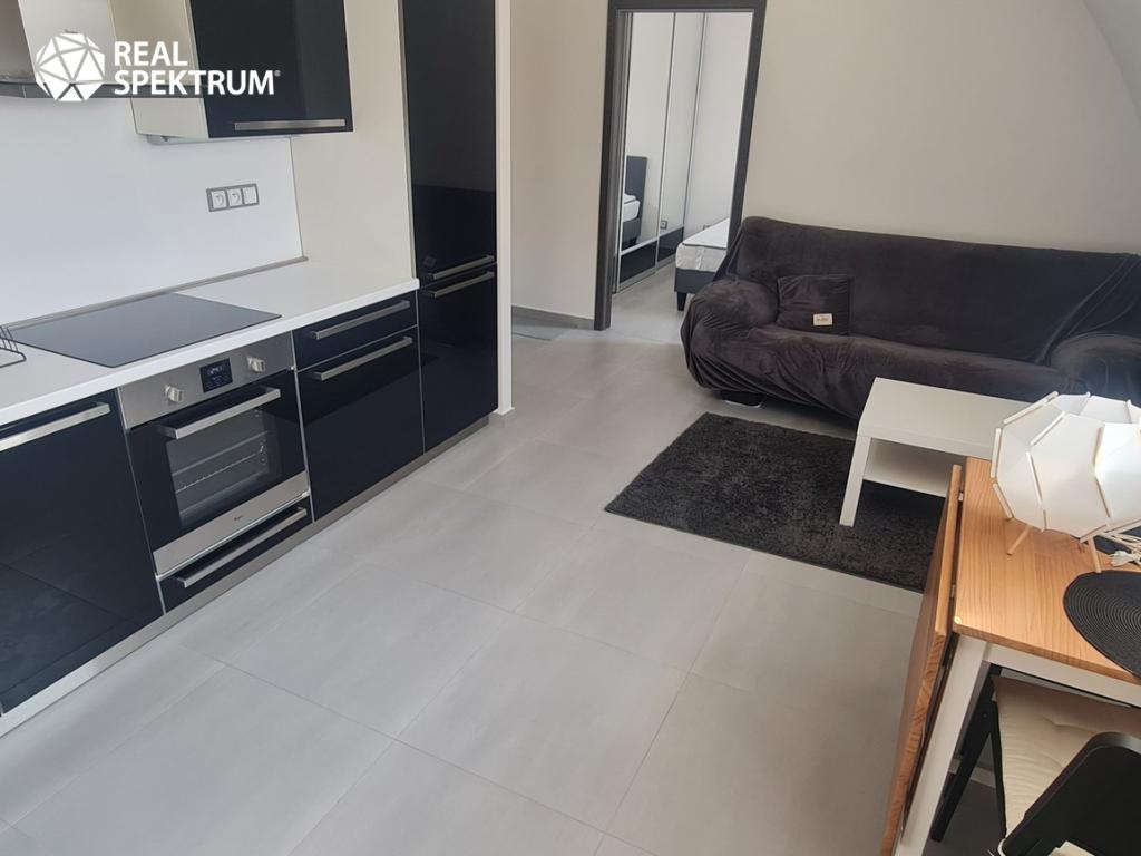 Pronájem bytu 2+kk 36 m2