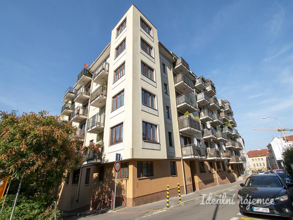 Pronájem bytu 2+kk 52 m2