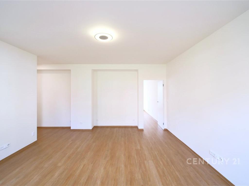 Pronájem bytu 2+kk 56 m2, Vsetín – náhled fotky 6