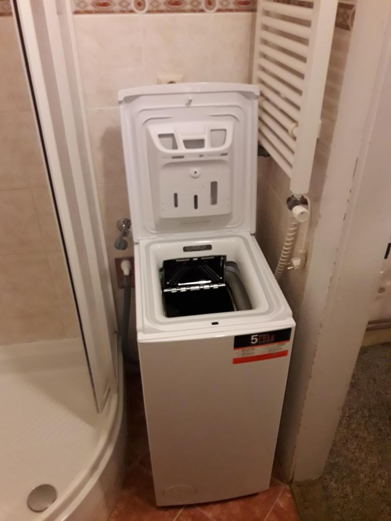 Spolubydleni bytu celý pokoj 22 m2