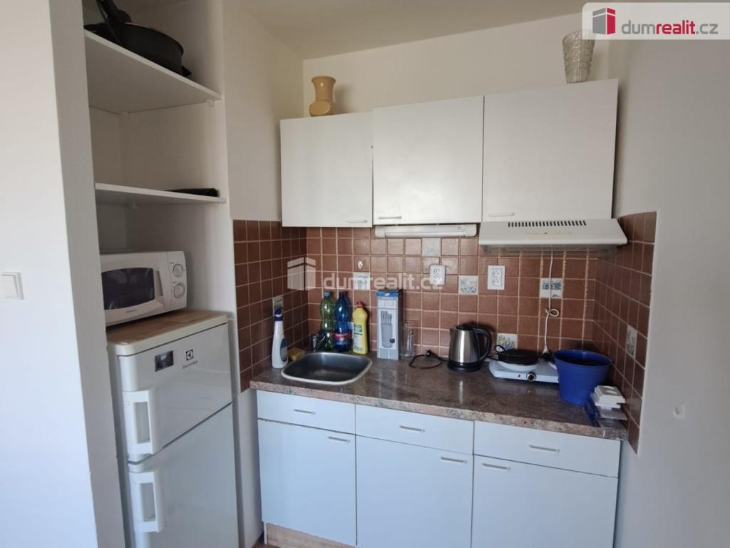 Pronájem bytu 1+kk 27 m2