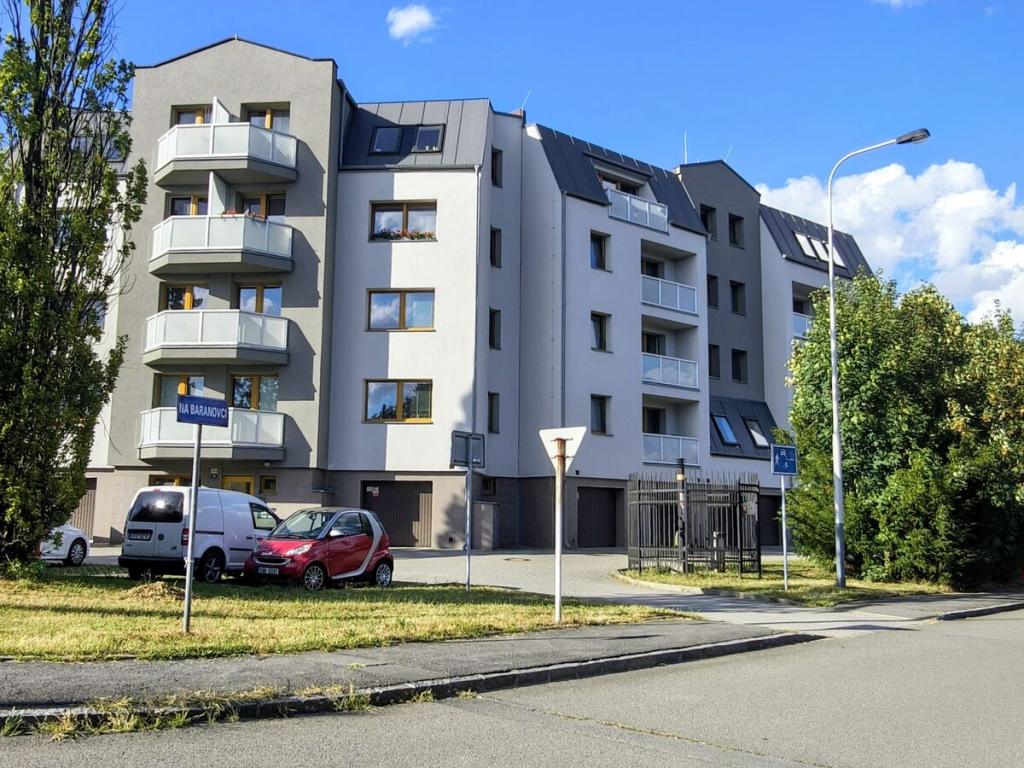 Pronájem bytu 3+1 88 m2, Ostrava – náhled fotky 20