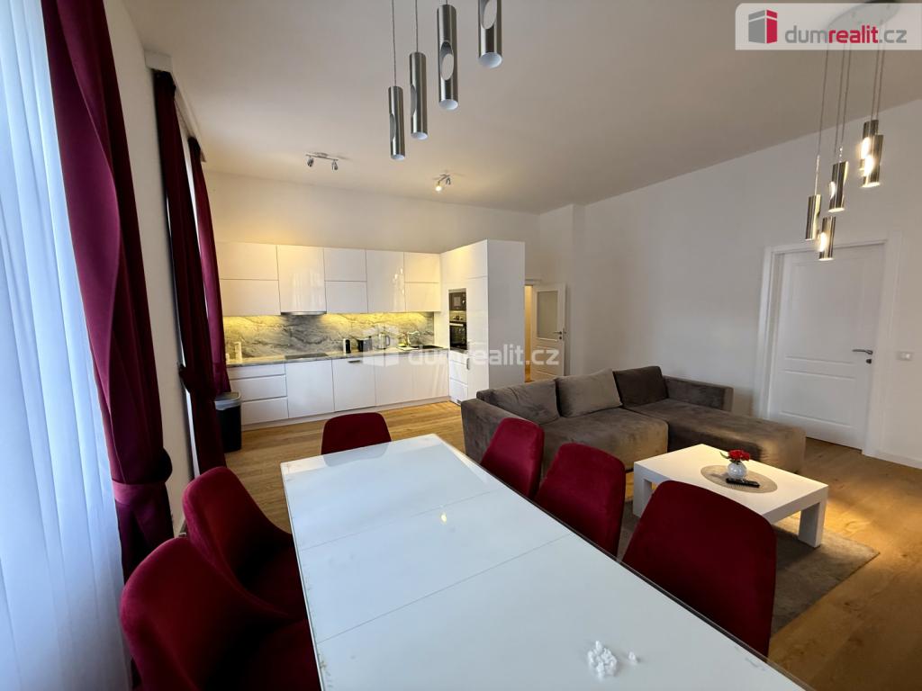 Pronájem bytu 3+1 125 m2