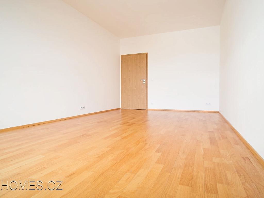 Pronájem bytu 2+kk 70 m2