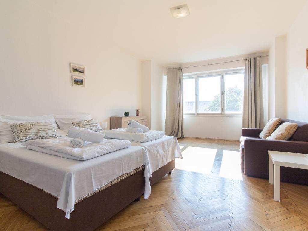 Pronajem bytu 3+kk 120 m2