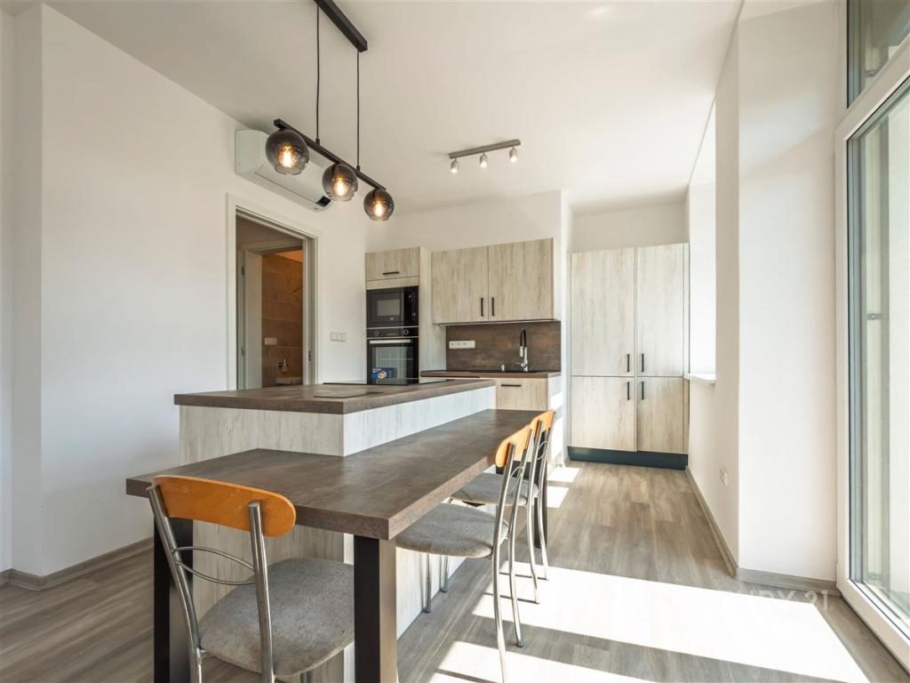 Pronájem bytu 2+kk 60 m2