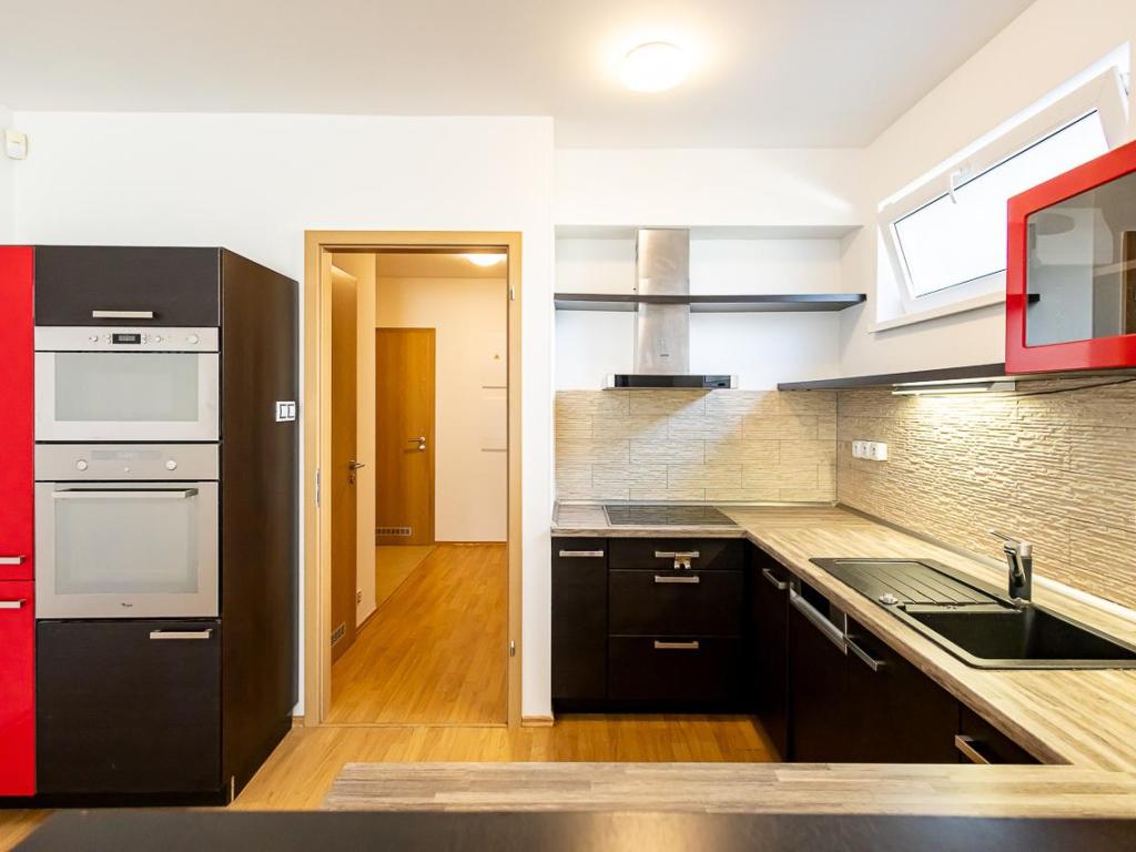 Pronájem bytu 2+kk 56 m2