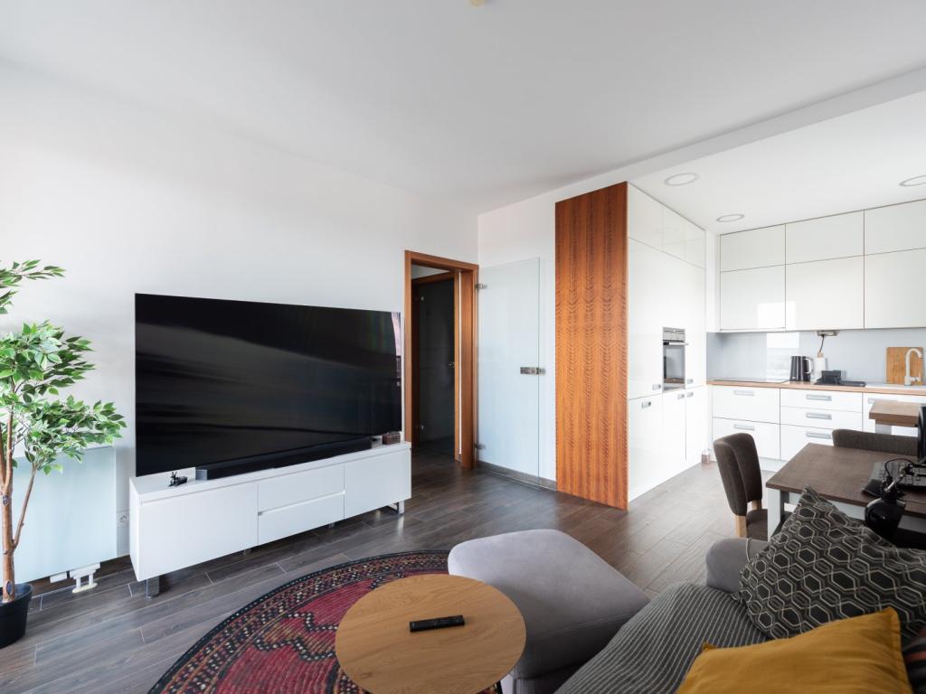 Prodej bytu 2+kk 71 m2, Praha – náhled fotky 2