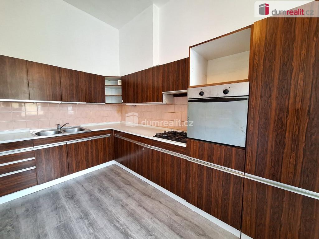 Pronájem bytu 2+1 72 m2